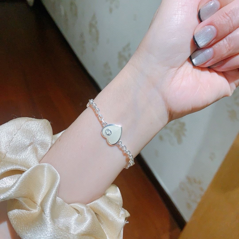 Gvc*1 bracelets